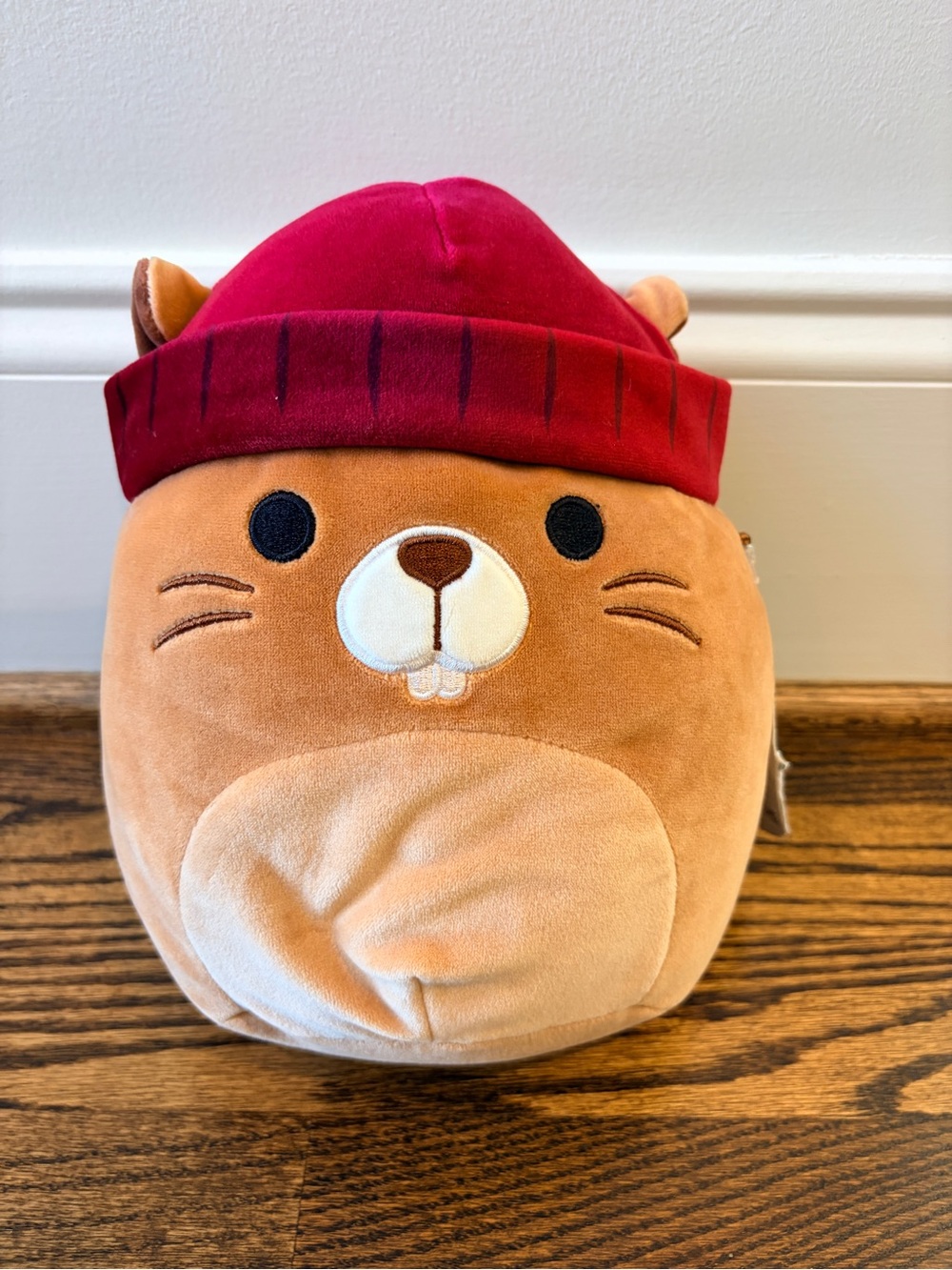 NWT Squishmallows Chip Beaver 8” Plush Red Beanie Kellytoy 2022